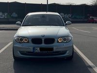 Gebraucht BMW 120 177 PS (130 kW) 2009 Blau Kleinwagen