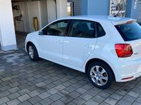 Gebraucht VW Polo 90 PS (66 kW) 2015 Weiß Limousine