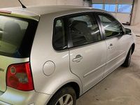 Gebraucht VW Polo 101 PS (74 kW) 2001 Silber Kleinwagen
