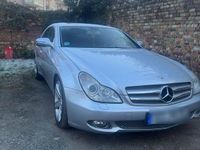 Gebraucht Mercedes CLS320 224 PS (164 kW) 2009 Silber Coupé