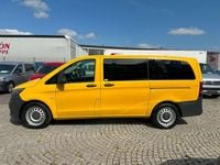 Gebraucht Mercedes Vito 163 PS (119 kW) 2019 Gelb Van