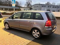 Gebraucht Opel Zafira 143 PS (105 kW) 2007 Silber Van / Kleinbus