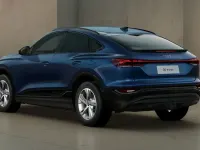 Gebraucht Audi Q6 Sportback e-tron Ambiente 185 kW (252 PS) 2025 Ascariblau metallic SUV