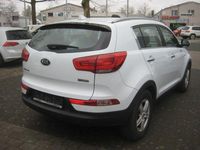 Gebraucht Kia Sportage 135 PS (99 kW) 2016 Weiß SUV