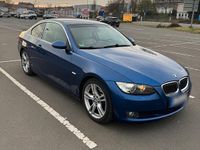 Gebraucht BMW 325 218 PS (160 kW) 2007 Blau Coupé