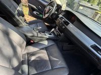 Gebraucht BMW 525 197 PS (144 kW) 2009 Grau Limousine