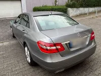 Gebraucht Mercedes E220 Elegance 170 PS (125 kW) 2012 Silber Limousine