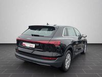 Gebraucht Audi e-tron Ambiente 230 kW (313 PS) 2022 Brillantschwarz SUV