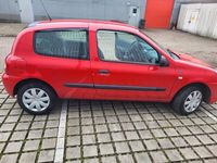 gebraucht Renault Clio compus Yahoo Euro 5klina mit neue zahnriemen