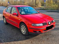 Usata Seat Leon 101 CV (74 kW) 2000 Rosso Utilitaria