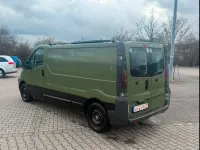 Gebraucht Renault Trafic 90 PS (66 kW) 2003 Grün Van / Kleinbus