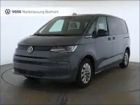 Usado VW Multivan Basis 150 HP (110 kW) 2025 Cinzento Monovolume