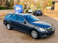 Gebraucht Mercedes E200 Elegance 184 PS (135 kW) 2010 Grau Kombi