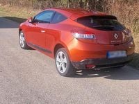 Gebraucht Renault Mégane III 90 PS (66 kW) 2009 Orange Coupé