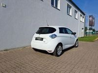 Gebraucht Renault Zoe LIMITED 80 kW (109 PS) 2019 Gletscherweiss Kleinwagen