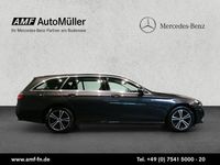 Gebraucht Mercedes E220 Avantgarde 200 PS (147 kW) 2023 Graphitgrau Kombi