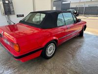 Gebraucht BMW 318 Cabriolet 115 PS (84 kW) 1990 Rot Cabrio