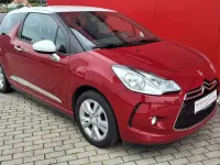 Gebraucht Citroën DS3 So Chic 82 PS (60 kW) 2016 Rubirot/dachfarbe opal weiss Kleinwagen