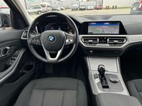 gebraucht BMW 330 330 d xDrive LASER HuD StdHzg. 360 Innovation ACC
