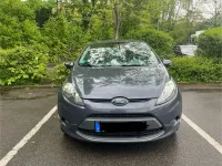 Gebraucht Ford Fiesta 60 PS (44 kW) 2011 Grau Limousine
