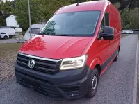 Gebraucht VW Crafter 177 PS (130 kW) 2021 Rot Van