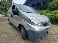 Gebraucht Opel Vivaro 115 PS (84 kW) 2007 Silber Van / Kleinbus