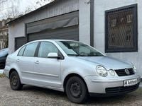 Usata VW Polo Comfortline 75 CV (55 kW) 2004 Argento Berlina