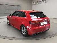 Gebraucht Audi A3 S-Line 150 PS (110 kW) 2017 Rot Limousine
