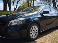 Gebraucht Mercedes A180 Edition 109 PS (80 kW) 2018 Schwarz Limousine