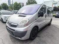 Gebraucht Opel Vivaro 145 PS (106 kW) 2008 Silber Van / Kleinbus
