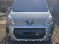 Gebraucht Peugeot Partner Tepee 120 PS (88 kW) 2010 Beige Van / Kleinbus