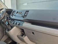 Gebraucht VW Crafter 140 PS (102 kW) 2018 Weiß Van