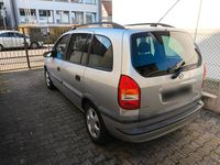 Gebraucht Opel Zafira 125 PS (91 kW) 2001 Silber Van / Kleinbus