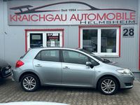 Gebraucht Toyota Auris 124 PS (91 kW) 2009 Medium silver metallic Kleinwagen