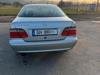 Gebraucht Mercedes CLK320 Elegance 218 PS (160 kW) 2000 Silber Coupé