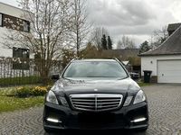 Gebraucht Mercedes E350 265 PS (194 kW) 2013 Schwarz Kombi