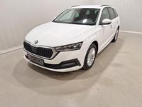 Gebraucht Skoda Octavia Ambition 116 PS (85 kW) 2021 Candyweiss Kombi