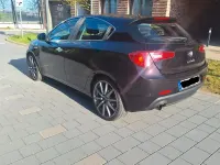 Gebraucht Alfa Romeo Giulietta 170 PS (125 kW) 2010 Schwarz Kleinwagen