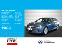 Gebraucht VW Golf VIII Style 150 PS (110 kW) 2024 Blau Kombi