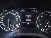 Gebraucht Mercedes B180 156 PS (114 kW) 2016 Weiß Van / Kleinbus