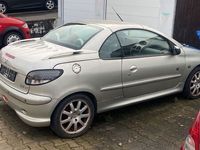 gebraucht Peugeot 206 CC Cabrio