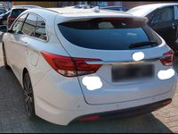 Gebraucht Hyundai i40 Classic 141 PS (103 kW) 2016 Weiß Kombi