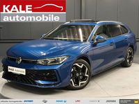 Gebraucht VW Passat R-line 193 PS (141 kW) 2024 Reef blue metallic Kombi