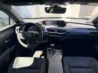 Gebraucht Lexus UX 250h 184 PS (135 kW) 2022 Grau SUV