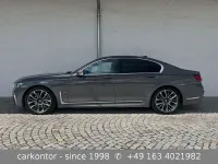 Gebraucht BMW 740 Executive 340 PS (250 kW) 2022 Berninagrau metallic Limousine