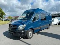 Gebraucht Mercedes Sprinter 163 PS (119 kW) 2018 Blau Van