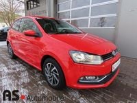 Gebraucht VW Polo Sound 60 PS (44 kW) 2017 Flashrot Kleinwagen