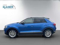 Gebraucht VW T-Roc Style 150 PS (110 kW) 2024 Ravennablau (metallic) SUV