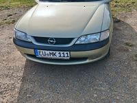 Gebraucht Opel Vectra 136 PS (100 kW) 1996 Gold Limousine