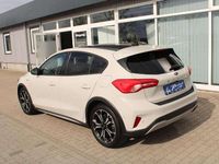 Gebraucht Ford Focus Active 150 PS (110 kW) 2020 Metropolisweiß metallic Limousine